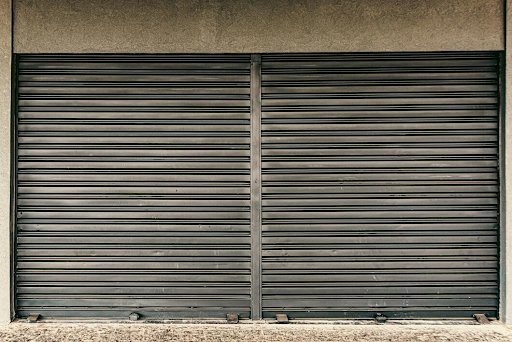 a standard single-car garage door 8 to 10 feet in width